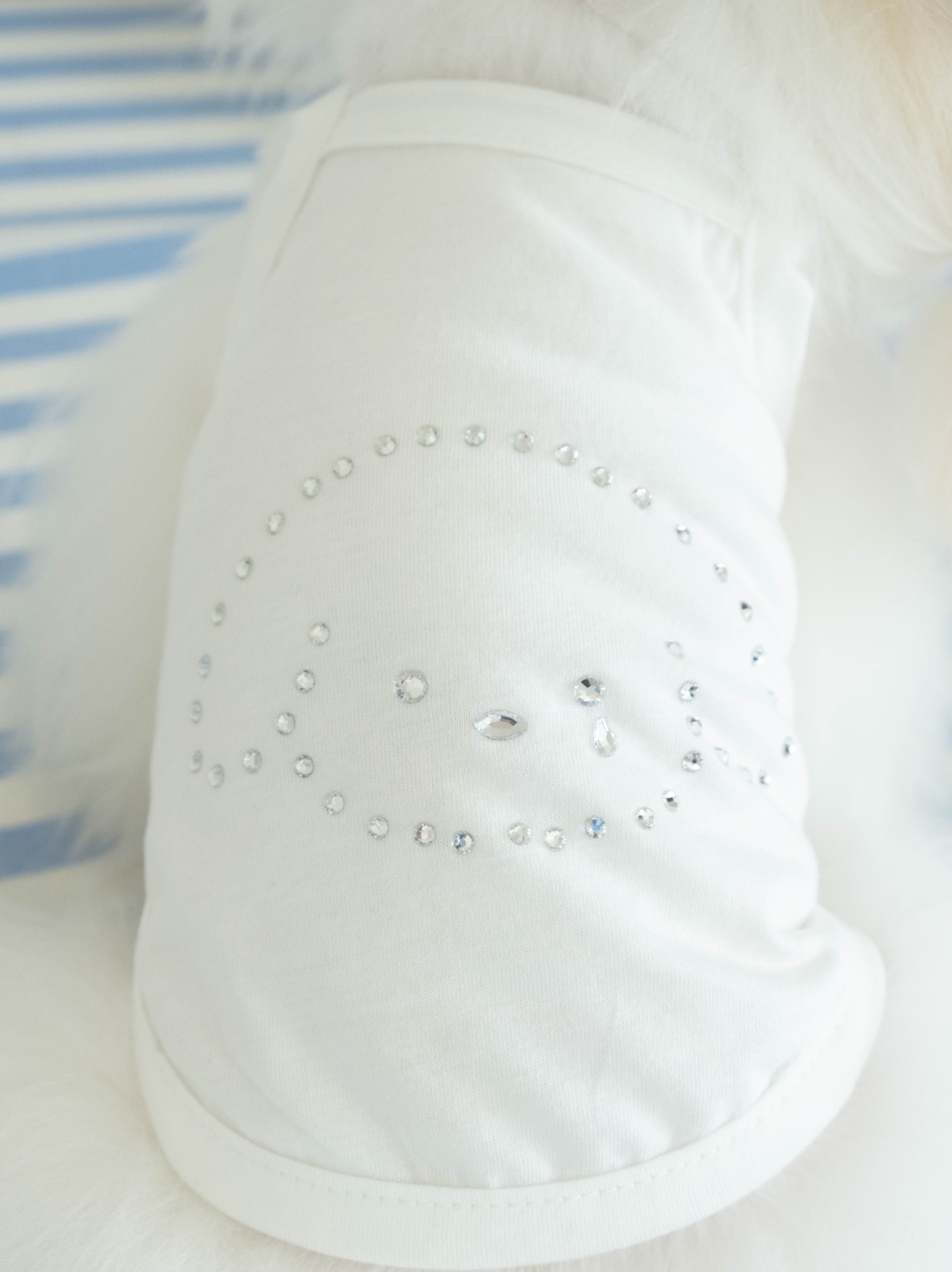 Sparkling rhinestone puppy detail on bamboo cotton dog shirt